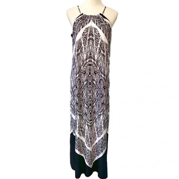 emma and michele maxi dress Emma & Michele Maxi Dress Long Sleeve Rhinestone Accent V-Neck Black M